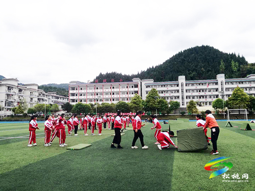 ​孟溪鎮(zhèn)完小集團(tuán)校開展縣級優(yōu)質(zhì)課評比推選活動