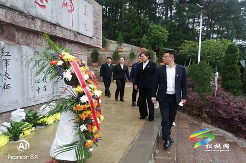 【奮斗百年路 啟航新征程】正大鎮(zhèn)到石阡困牛山戰(zhàn)斗遺址開展黨史學(xué)習(xí)教育