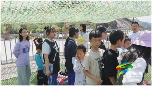 五一旅游新體驗(yàn)，讓我們一起滑草吧