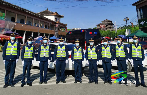 堅守崗位護航“五一” 松桃交通執(zhí)法大隊全員在路上