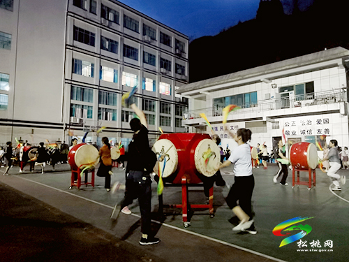 2021年“中國(guó)旅游日”暨松桃“四月八”系列文藝活動(dòng)正加緊排練