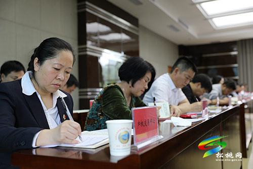 縣委理論學(xué)習(xí)中心組黨史學(xué)習(xí)教育專題學(xué)習(xí)研討會召開