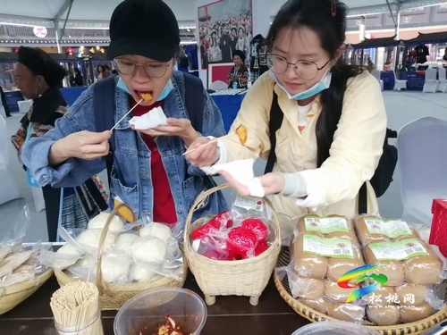 普覺鎮(zhèn)大莊婆媳米豆腐登上中國非遺周展示平臺(tái)