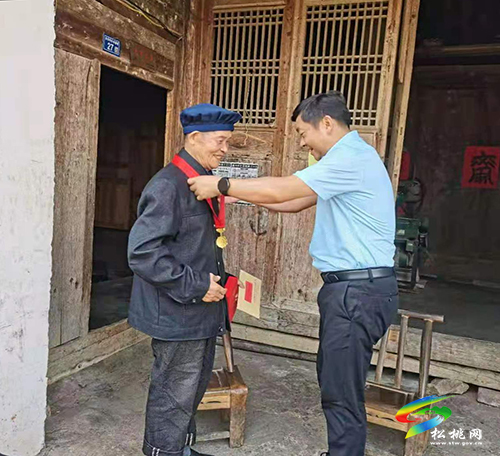 石敏開展“七一”走訪慰問活動(dòng)