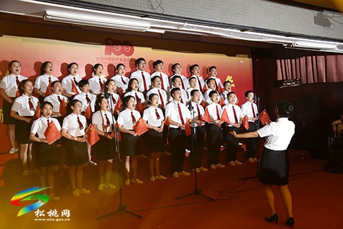傳承紅色基因 喜慶建黨百年