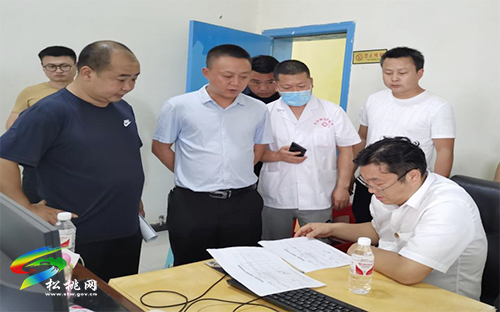吳廷友到九江街道督導檢查新型冠狀病毒疫苗接種工作