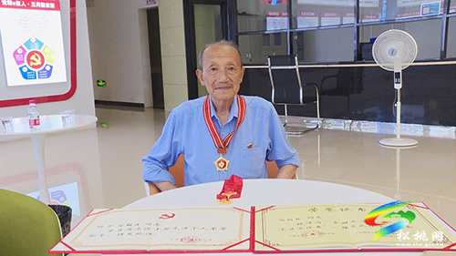 松桃：“兩優(yōu)一先”代表簡(jiǎn)朝臣：生命不息“護(hù)苗”不止