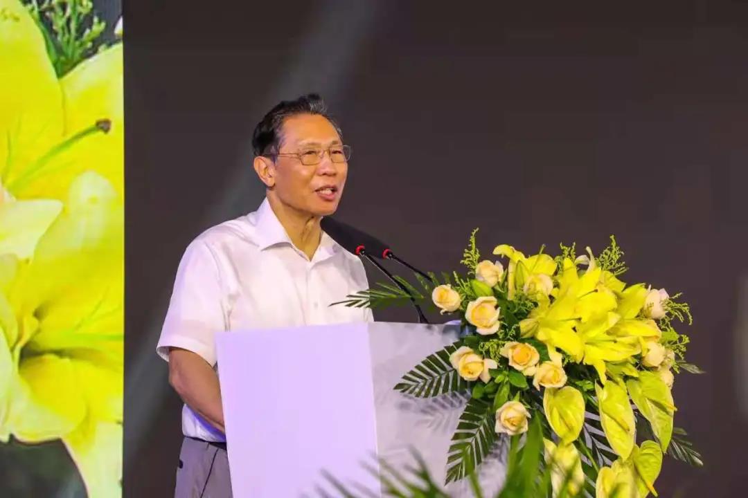 你關(guān)心的疫情問題，鐘南山給出最新研判！