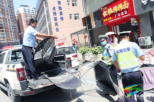 松桃交警大隊(duì)嚴(yán)查摩托車、電動(dòng)摩托車交通違法行為