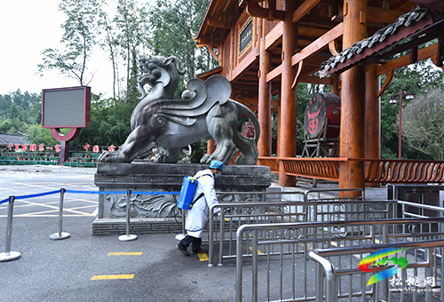 松桃苗王城：嚴(yán)格落實(shí)疫情防控措施，保障游客安全有序游覽