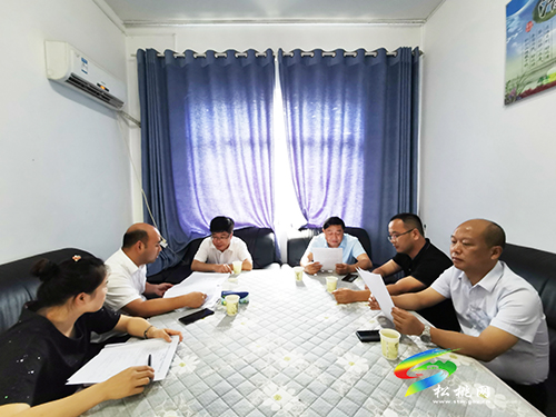 石敏到長興堡鎮(zhèn)指導(dǎo)黨員代表大會(huì)籌備工作