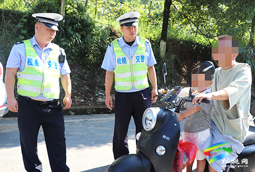 松桃交警大隊:讓文明交通建設(shè)成果惠及廣大市民