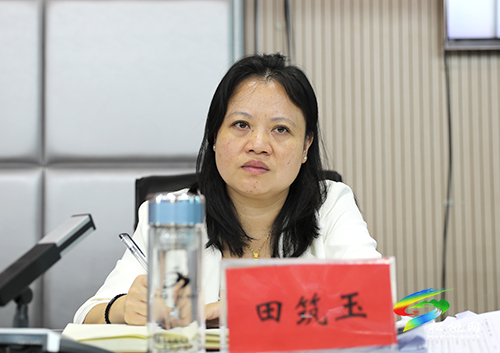 松桃苗族自治縣全面推進新時代文明實踐中心建設(shè)暨2021年“文明在行動·滿意在松桃”活動推進會召開