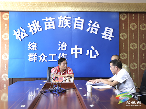 吳廷友接訪(fǎng)真情實(shí)意解民憂(yōu)