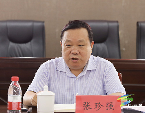 省生態(tài)移民局黨組成員、副局長張珍強一行來松調(diào)研工作座談會召開