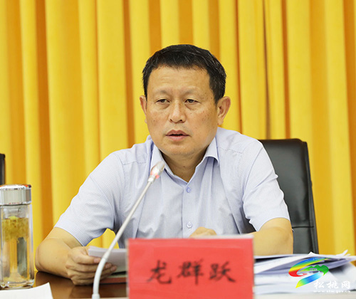 松桃苗族自治縣第十一屆村（社區(qū)）“兩委”換屆工作專題調(diào)度會召開