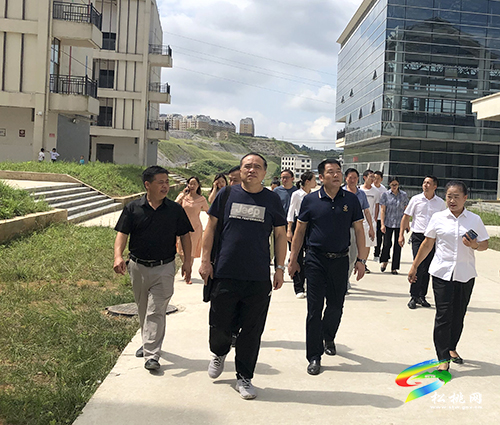 省教育發(fā)展基金會(huì)到松桃開展教育慈善項(xiàng)目調(diào)研工作