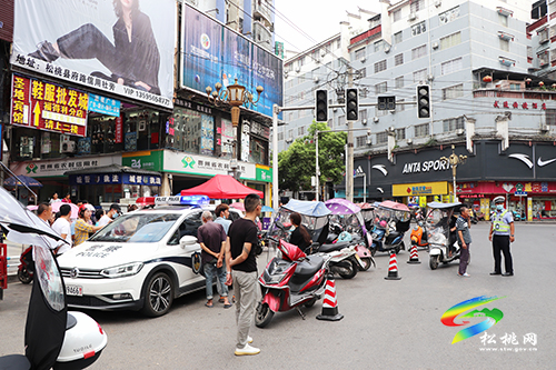 松桃交警大隊持續(xù)開展摩托車、電動摩托車專項整治行動