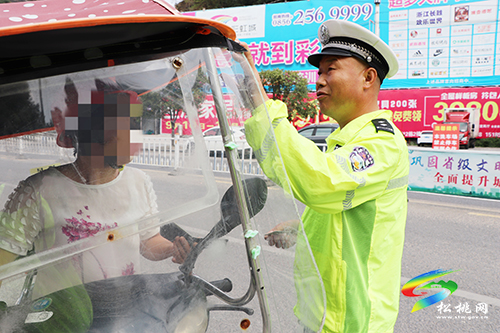 松桃交警大隊持續(xù)開展摩托車、電動摩托車專項整治行動