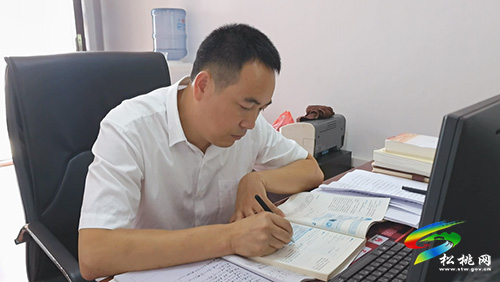 ​普覺鎮(zhèn)中學(xué)：15名行政人員一支教育筑夢隊