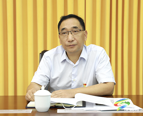中共松桃苗族自治縣委理論學習中心組學習貫徹習近平總書記“七一”重要講話精神專題學習研討會召開
