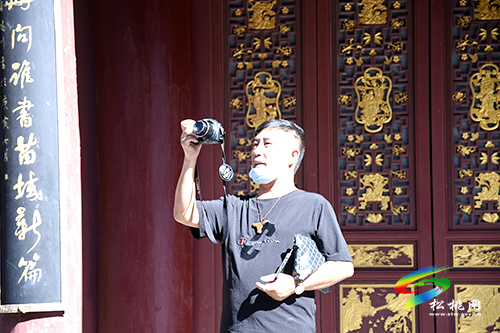 2021“旅游兩會”各大媒體采風(fēng)活動(dòng)走進(jìn)苗王城