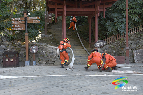 “滅火演練”進景區(qū)，“旅游兩會”安全有保障