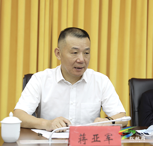 東莞市虎門鎮(zhèn)黨委書記蔣亞軍一行到松桃開展東西部協(xié)作結(jié)對(duì)交流活動(dòng)