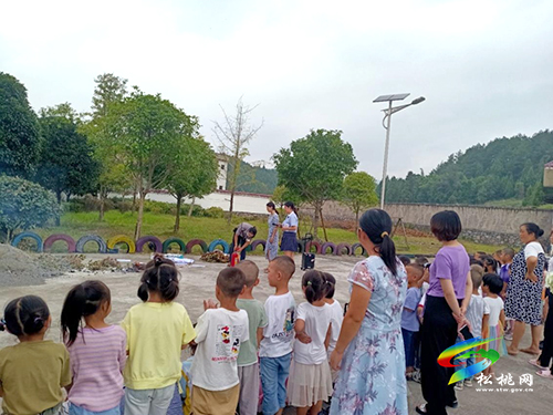 大路幼兒園開展消防演練主題教育活動