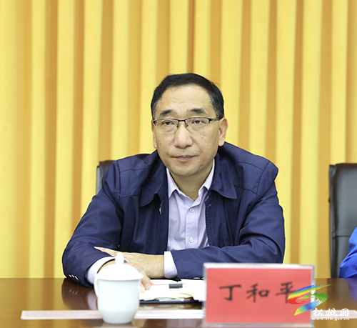 全縣錳污染治理與錳產(chǎn)業(yè)高質(zhì)量發(fā)展工作推進(jìn)會召開