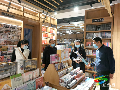 碧江、松桃“掃黃打非”聯(lián)防協(xié)作推進(jìn)會(huì)召開(kāi)
