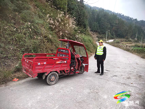 黃板鎮(zhèn)：扎實(shí)開(kāi)展道路交通安全勸導(dǎo) 守護(hù)群眾出行安全