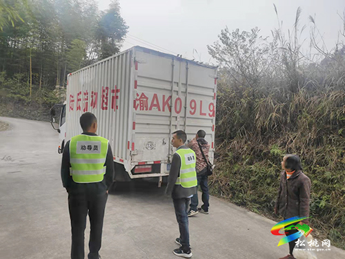 黃板鎮(zhèn)：扎實(shí)開(kāi)展道路交通安全勸導(dǎo) 守護(hù)群眾出行安全