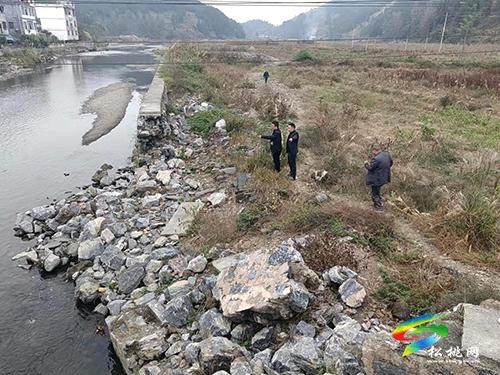【我為群眾辦實(shí)事】平頭鎮(zhèn)平土村：河堤修復(fù)　筑牢群眾安全屏障