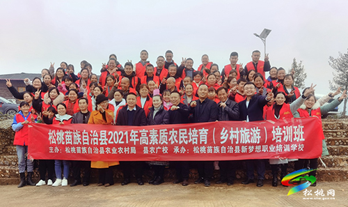 田間學(xué)校！開創(chuàng)高素質(zhì)農(nóng)民培育新模式