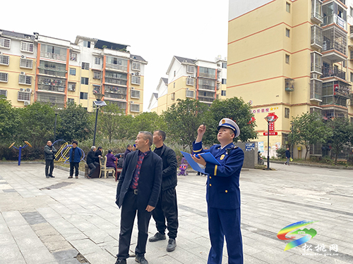 松桃消防持續(xù)開展“風(fēng)暴一號”高層民用建筑消防安全專項(xiàng)行動(dòng)
