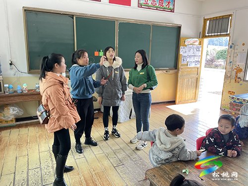 引領促提升　交流共發(fā)展——寨英幼兒園開展常規(guī)檢查活動