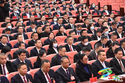 中共松桃苗族自治縣代表會(huì)議第四次全體會(huì)議順利閉幕