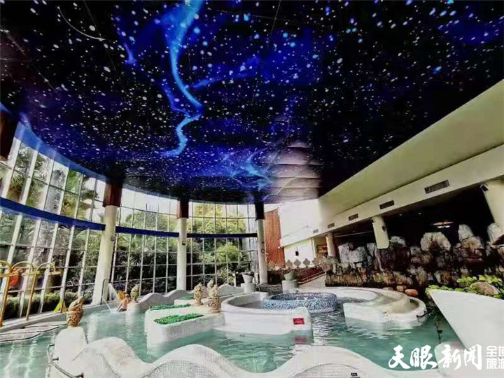2021年玩轉(zhuǎn)多彩貴州，請收藏12個(gè)月主題旅行打卡清單！