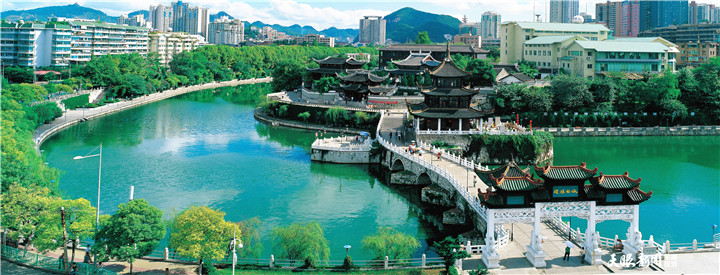 2021年玩轉(zhuǎn)多彩貴州，請收藏12個(gè)月主題旅行打卡清單！