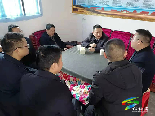 ​龍群躍到冷水烏羅寨英督導(dǎo)生態(tài)環(huán)保、信訪積案化解工作