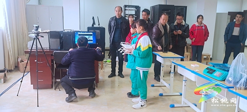 松桃在貴州省第六屆青少年3D創(chuàng)意設(shè)計(jì)大賽（決賽）喜獲佳績(jī)