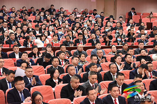 【聚焦“兩會(huì)”】松桃苗族自治縣第十七屆人民代表大會(huì)第一次會(huì)議代表培訓(xùn)會(huì)召開(kāi)