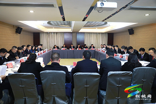 【聚焦“兩會”】中國人民政治協(xié)商會議第十五屆松桃苗族自治縣委員會第二次會議第三次主席團(tuán)會議召開
