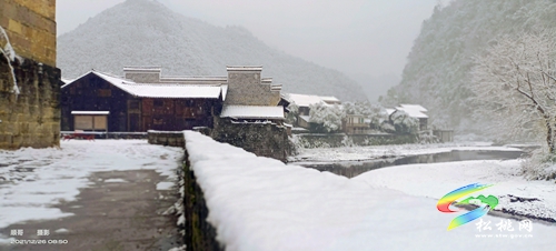 雪景下的古鎮(zhèn)