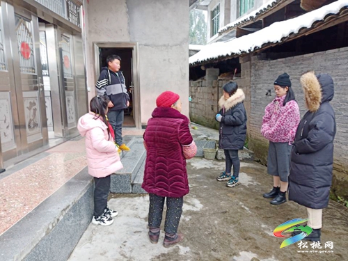寨英鎮(zhèn)教育系統(tǒng)扎實(shí)開(kāi)展冬季溫暖“大家訪”活動(dòng)