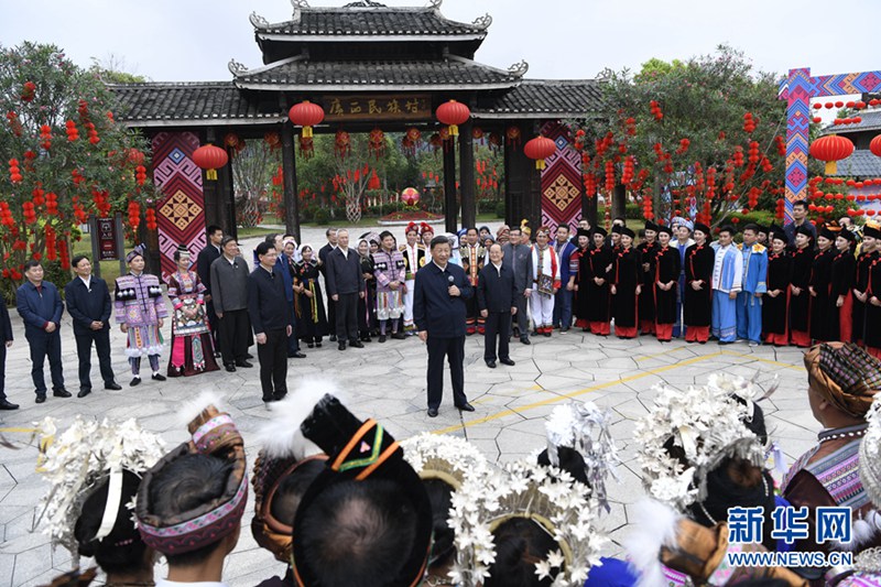 習(xí)近平在廣西考察時強調(diào) 解放思想深化改革凝心聚力擔(dān)當(dāng)實干 建設(shè)新時代中國特色社會主義壯美廣西