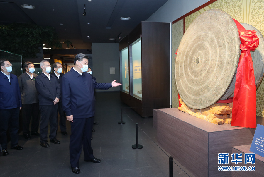 習(xí)近平在廣西考察時強調(diào) 解放思想深化改革凝心聚力擔(dān)當(dāng)實干 建設(shè)新時代中國特色社會主義壯美廣西