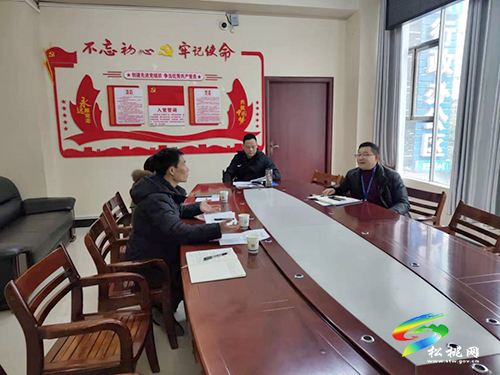 松桃縣委編辦到公立醫(yī)院機(jī)構(gòu)編制調(diào)研