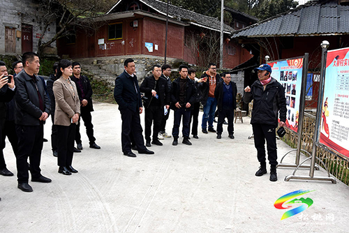 松桃到德江考察特色田園鄉(xiāng)村建設